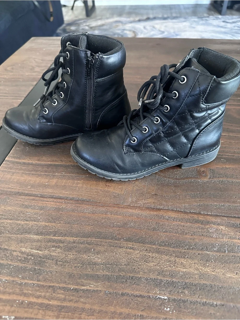 The Children's Place Black Lace-Up Side-Zip Kids Ankle Boots size 2
